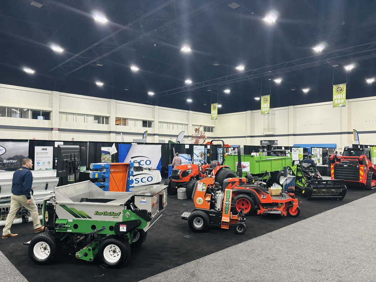 STECEquip's tweet photo. @CarolinasGCSA booth #1007!! Stop by and experience STEC with the latest in equipment innovations π― https://t.co/7plOKksnGI