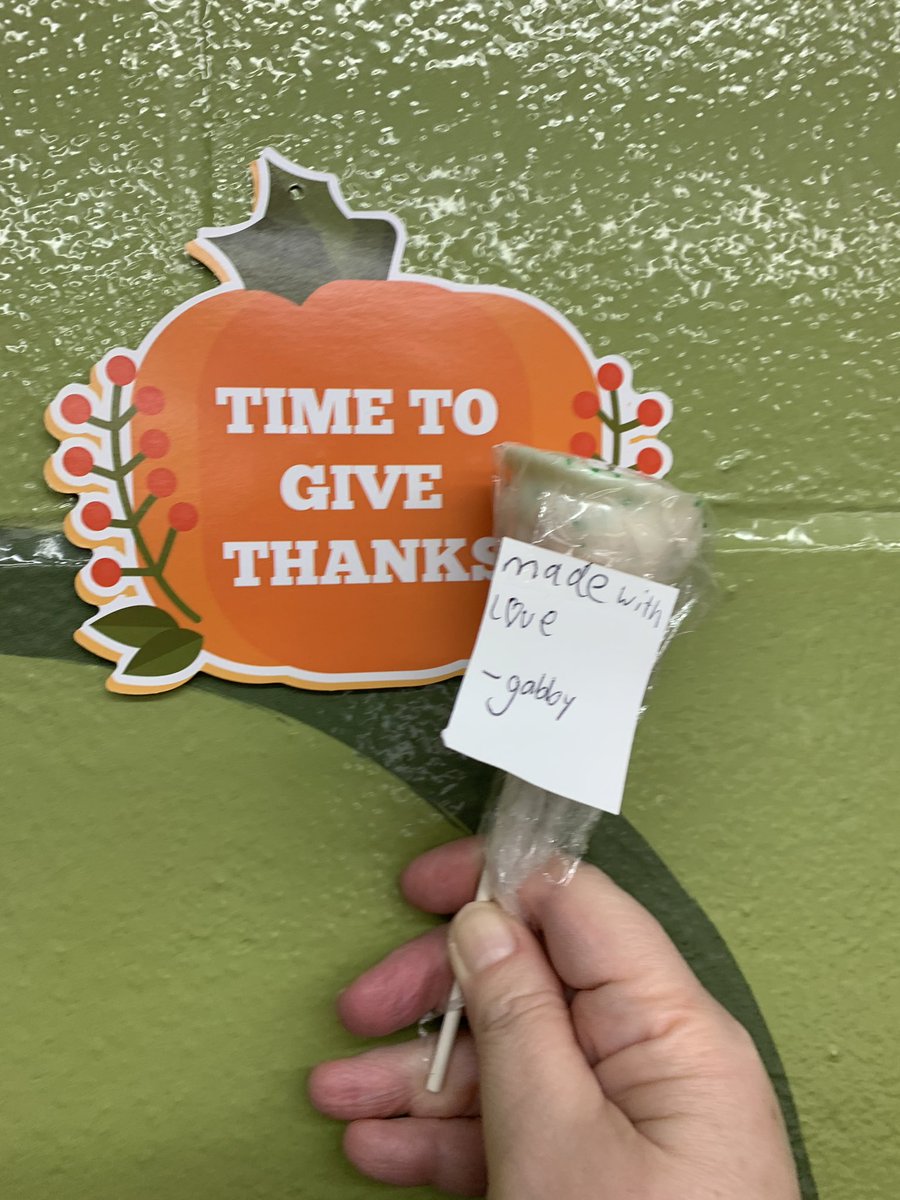 juwez's tweet photo. Thanksgiving means everything!!
I’m so thankful for Bluffsview Bears. 💙🖤 https://t.co/9H5QewTEjY