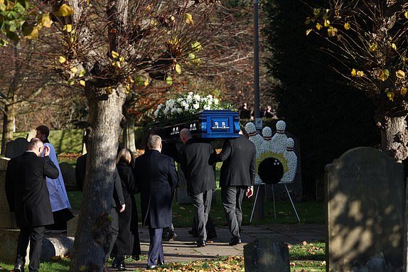 _Dibyanshu73's tweet photo. This is not the end
This is not the end
You will be remembered Liam🙏
#OneDirection #LiamPayne
#LiamPayneForever #liampaynefuneral https://t.co/T8UM8vwT5h