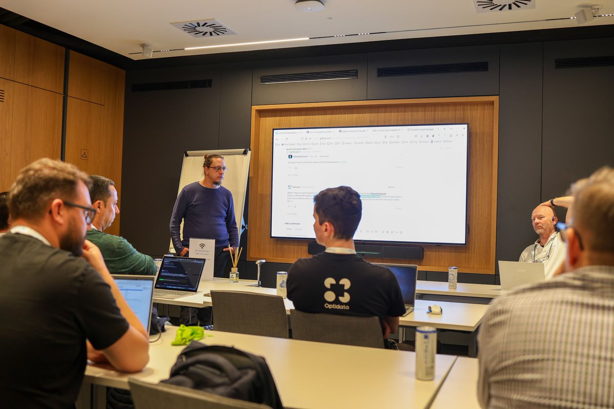 ShwStppr's tweet image. Interesting ideas being discussed during the #CSCollab2024 hackathon!

#CloudStack