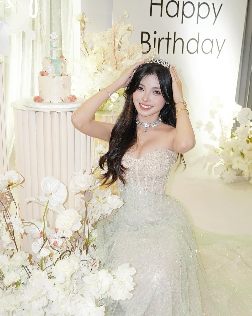 看到这对奶我也是忍不住了🤤 ＃射屏 ＃意淫