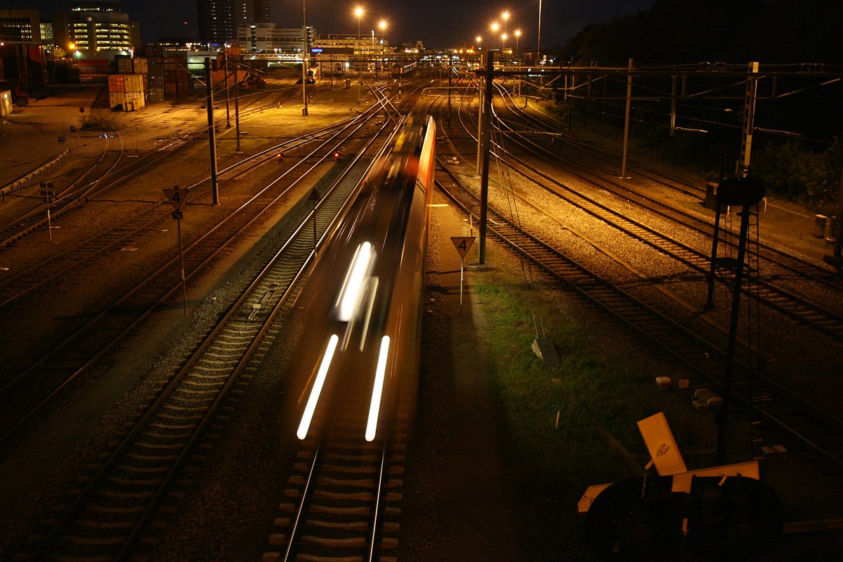 Tpzijl's tweet image. #November_kiek #Spoor