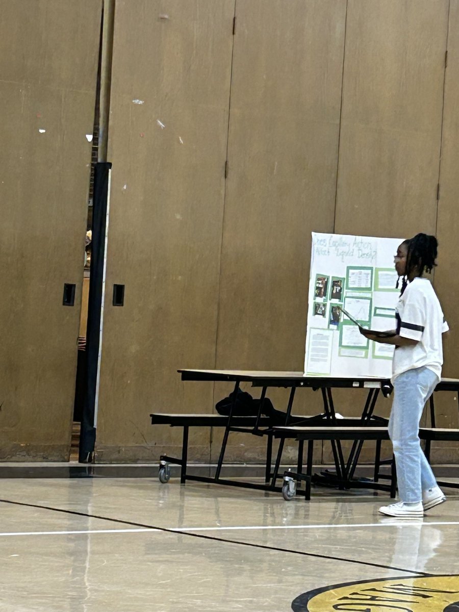 elizabeth copper tweet media