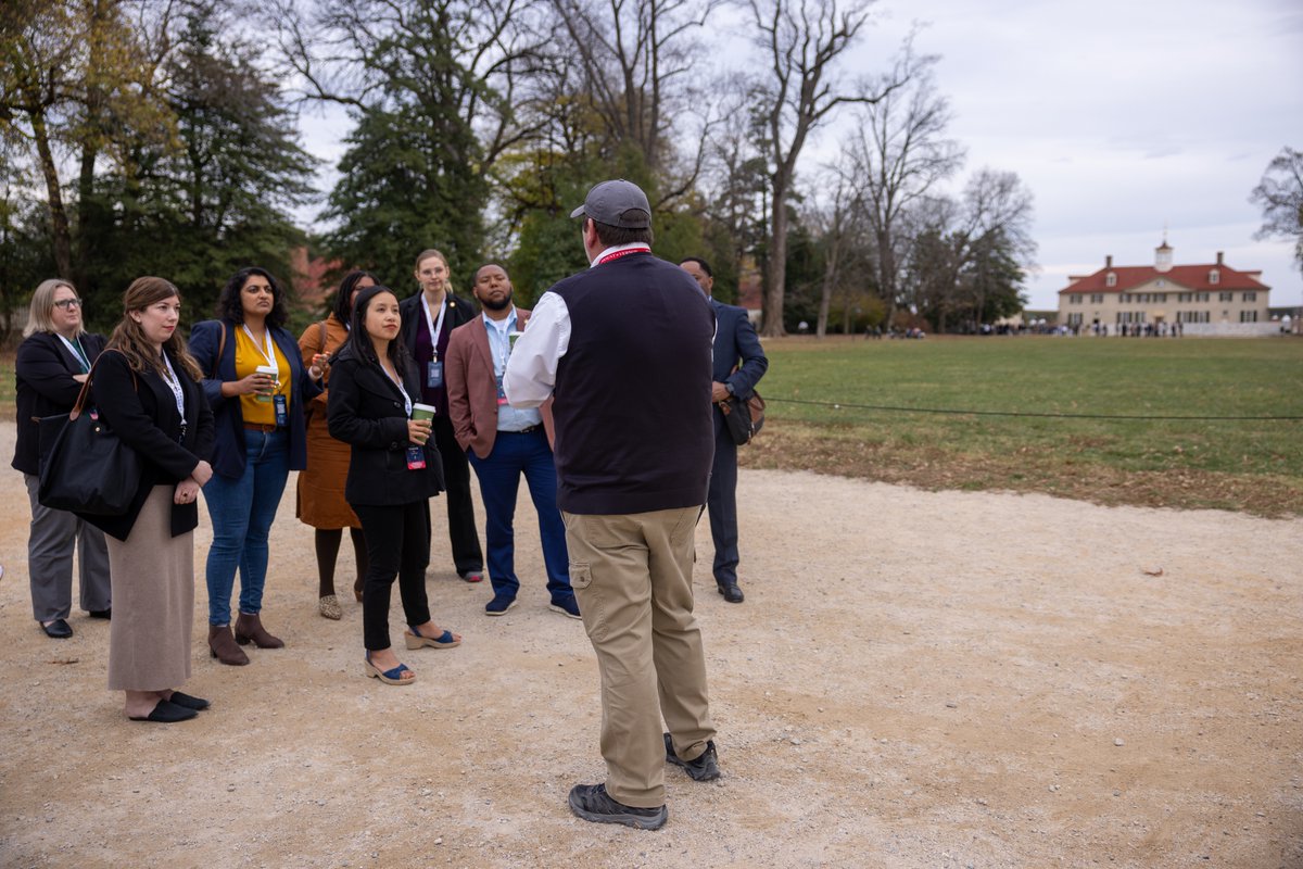 How often do young state legislators get the opportunity to have dinner at the home of a former president? 🧵
