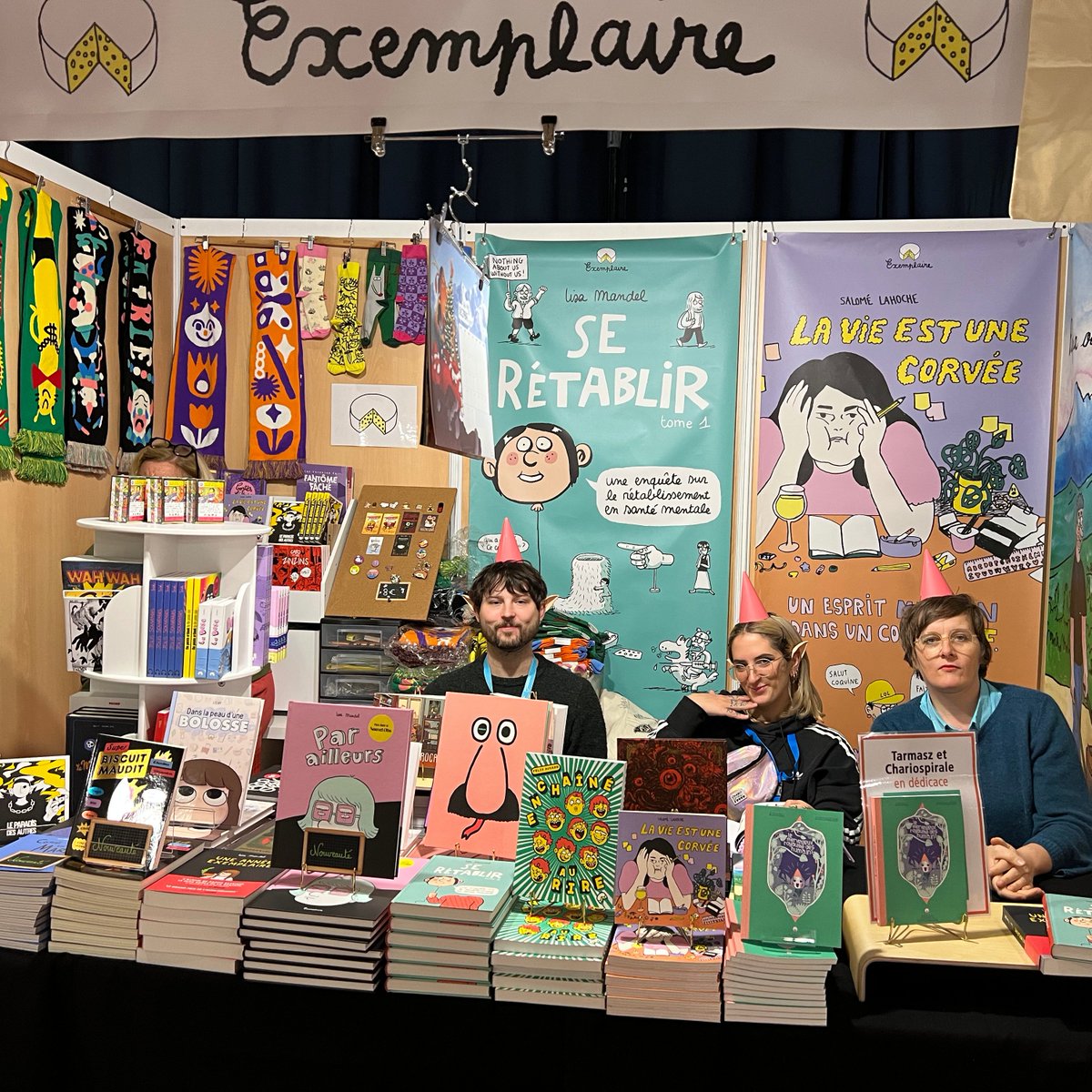 Exemplaire (@exemplaire_ed) on Twitter photo Le festival <a href="/bdcolomiers/">bdcolomiers</a> c'était ce week-end, et c'était super bien ! On a été merveilleusement accueillis par l'équipe, et comme d'habitude on a été très heureux de vous rencontrer. On se retrouve au festival d'Angoulême en janvier ! Le festival <a href="/bdcolomiers/">bdcolomiers</a> c'était ce week-end, et c'était super bien ! On a été merveilleusement accueillis par l'équipe, et comme d'habitude on a été très heureux de vous rencontrer. On se retrouve au festival d'Angoulême en janvier !