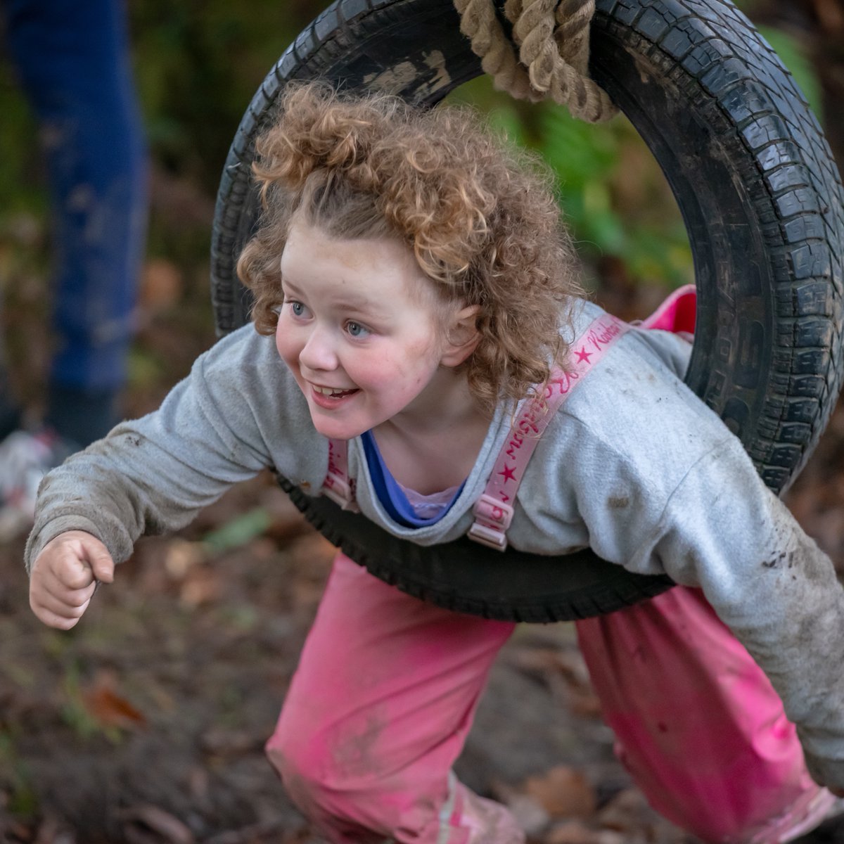 Heddiw rydym yn dathlu #DiwrnodBydEangYPlant🧒👧🎉

Rydym wedi diweddaru ein ‘Gweithdy hawl i chwarae’, sydd â’r nod o godi ymwybyddiaeth o hawl plant i chwarae a defnyddio dull gwaith chwarae i hwyluso chwarae. Cymrwch olwg 👇

chwarae.cymru/publications_c…