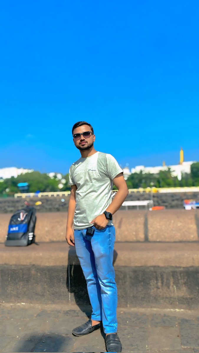 wasiqabbas96's tweet photo. Being Alone is Nice! 
You can do anything What You want! https://t.co/EluSOwRpgc