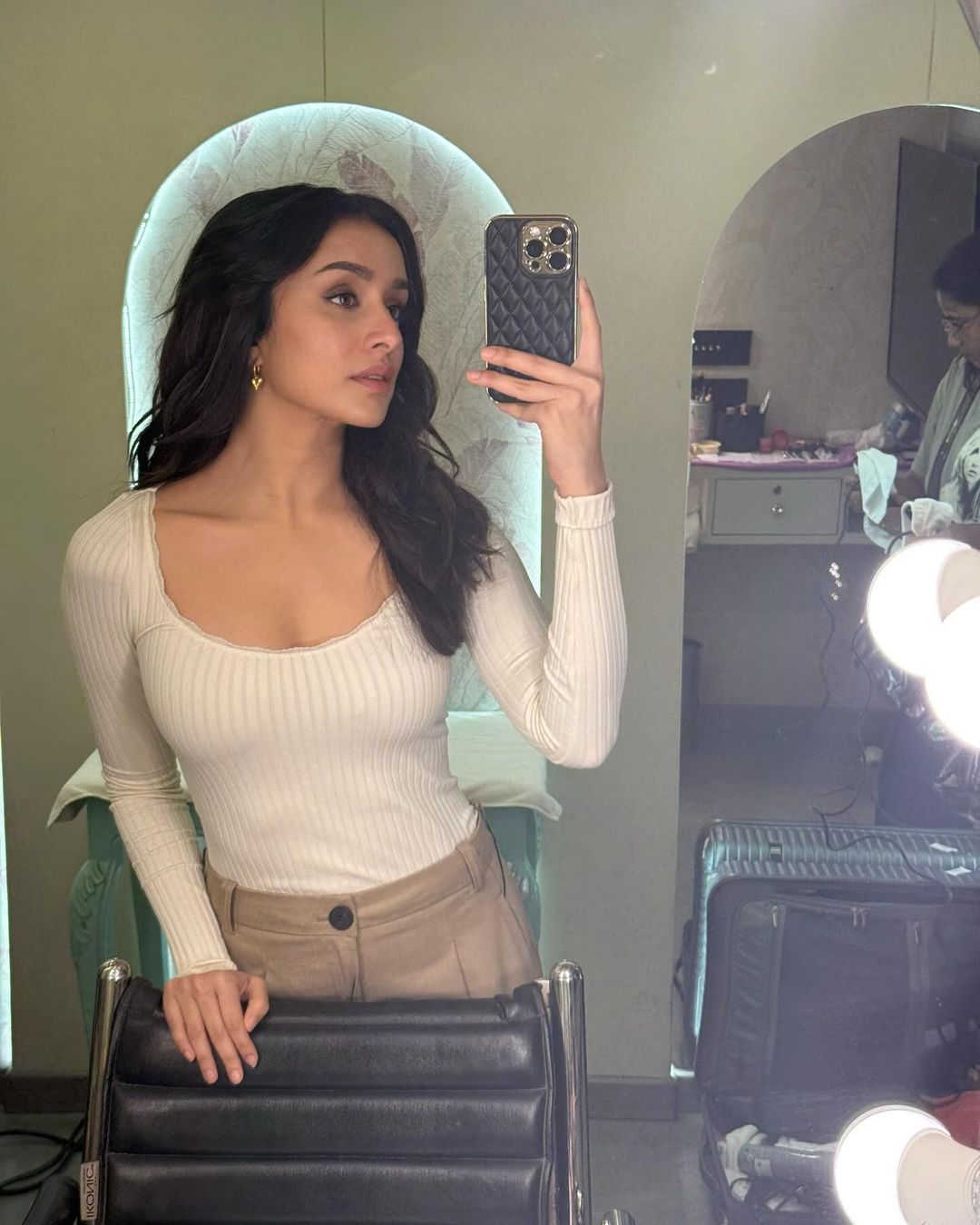 Gc1YJWxWoAAEPNp?format=jpg&name=large