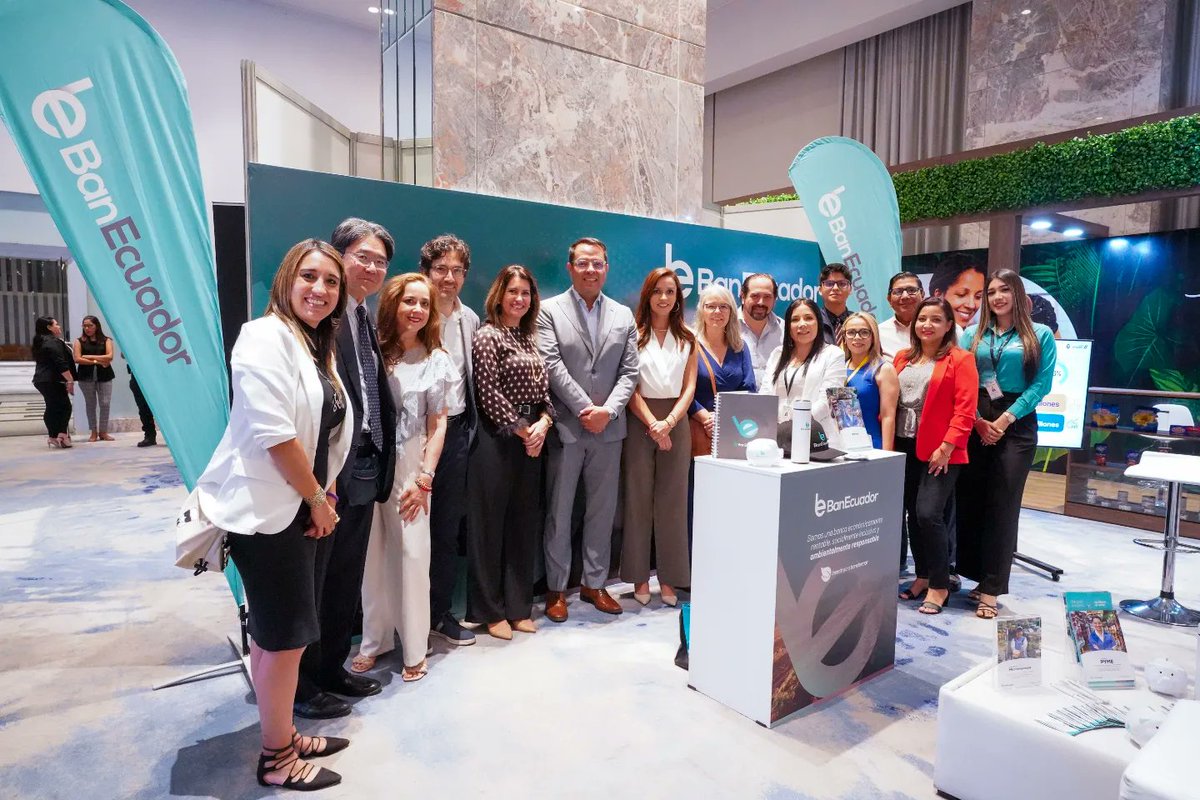 franciscminoron's tweet photo. 🟣 @BanEcuadorBP presente en la 12a #Macrorrueda de Negocios "Ecuador Origen del Cacao". 

Ecuador refuerza su posición como actor principal en el comercio internacional impulsando la generación de nuevas alianzas comerciales 🫂🙌🏽✅ https://t.co/ZCaMrDwvYI