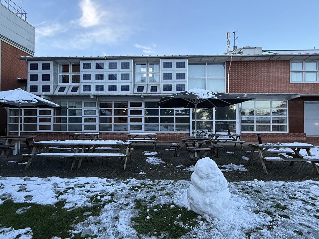 QODA Consulting (@qodaconsulting) on Twitter photo Today, our Head of Sustainability, Rob Buckley, is at the <a href="/UniofNottingham/">Uni of Nottingham #WeAreUoN</a>, having an inspiring session with Year 4 Architecture and Engineering students.
Invited to share his expertise in environmental design, Rob is working closely with students on their final-year projects. Today, our Head of Sustainability, Rob Buckley, is at the <a href="/UniofNottingham/">Uni of Nottingham #WeAreUoN</a>, having an inspiring session with Year 4 Architecture and Engineering students.
Invited to share his expertise in environmental design, Rob is working closely with students on their final-year projects.