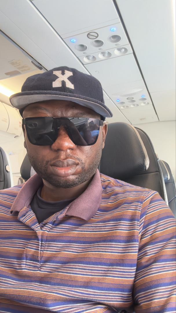 Where do i start from? What can i say?
We achieved 100% of the donations we asked for!
You made this happen! Yes, you reading this post.
Thank God for Dr Idris!
Dr Idris is currently on his way for expert treatment outside Nigeria
He is grateful. His family is grateful. 
Kindly