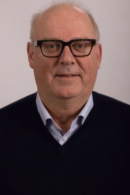 De Broek is in doarpke oan de Broeksterfeart yn de <a href="/gemeenteDFM/">gemeente De Fryske Marren</a> , lyts dochs hiel aktyf en mei belutsen ynwenners. Jûn is der in ledegearkomste fan Plaatslik Belang. Wiebe Hoekstra sil hjir foar ús oanwêzich wêze om te hearren wat der yn it “doarpke yn it Wetterlân” libbet.