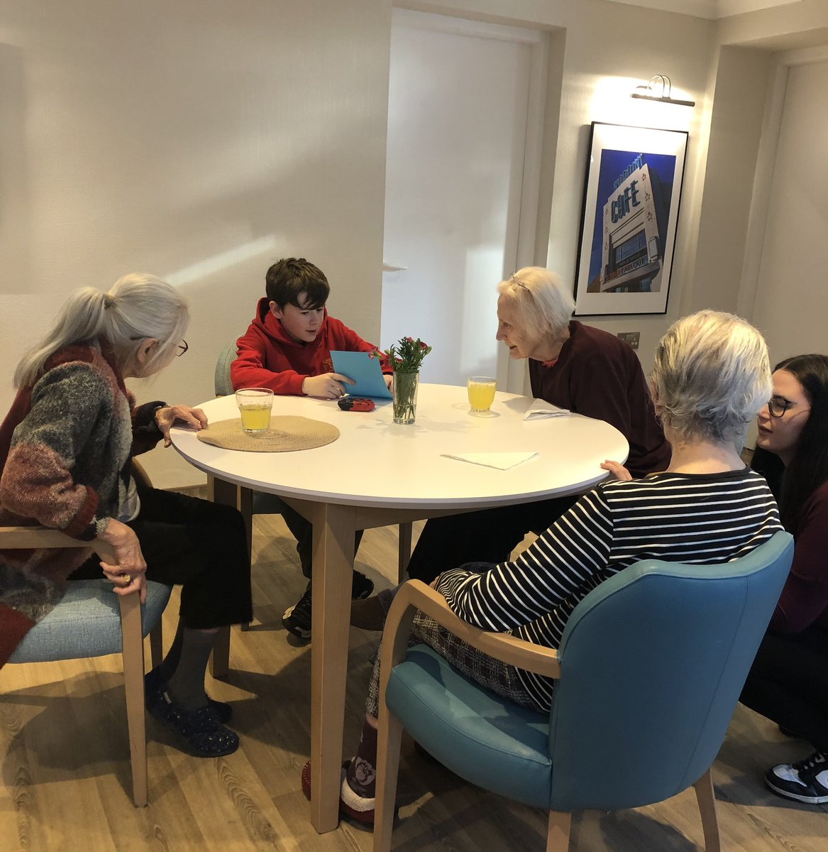 Great to see Anam Cara’s Wee Pals back visiting us 💕they brought us some lovely artwork for our gardens <a href="/BridgetPrimary/">St Bridget's Primary</a> <a href="/NAHSCP/">North Ayrshire HSCP</a>