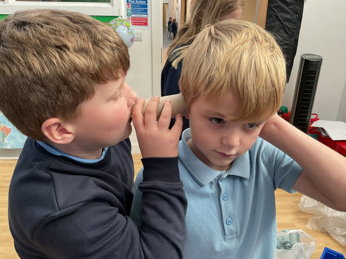 4SJ scientists are investigating which materials make the best sound insulators. 🔊🤫