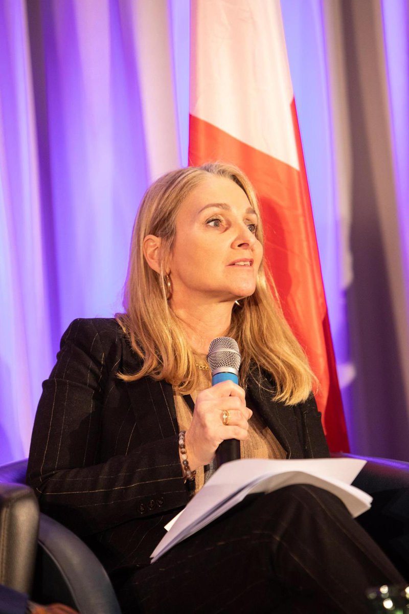 AdriennKiralyEU's tweet photo. Building bridges, providing space for civil society ! 🤝
At the #EaP Civil Society Forum Summit, I am proud to join 250+ changemakers debating the vital role of #CivilSociety in a 💪stronger 🇪🇺European neighborhood
#StrongerTogether #EaP2.0 https://t.co/IqR1yX2fVv