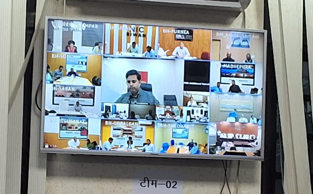 Panchayati Raj Department, GoB (@prd_bihar) on Twitter photo `<a href="/Anand_IAS2013/">Anand Sharma</a> рдирд┐рджреЗрд╢рдХ,<a href="/PRD_Bihar/">Panchayati Raj Department, GoB</a> рдХреА рдЕрдзреНрдпрдХреНрд╖рддрд╛ рдореЗрдВ рдЙрддреНрддрд░ рдмрд┐рд╣рд╛рд░ рдХреЗ 21 рдЬрд┐рд▓реЛрдВ рдХреЗ рд╕рд╛рде VC рдХреЗ рдорд╛рдзреНрдпрдо рд╕реЗ рд╕рдореАрдХреНрд╖рд╛ рдмреИрдардХ рдХреАред рдмреИрдардХ рдореЗрдВ рд╢реНрд░реА рдЖрд▓реЛрдХ рдХреБрдорд╛рд░,рд╡рд┐рд╢реЗрд╖ рдХрд╛рд░реНрдп рдкрджрд╛рдзрд┐рдХрд╛рд░реА рдкрдВрдЪрд╛рдпрддреА рд░рд╛рдЬ рд╡рд┐рднрд╛рдЧ рдХреЗ рд╕рд╛рде рд╕рднреА рдЬрд┐рд▓реЛрдВ рдХреЗ DDC,DPRO,ADPRO рдПрд╡рдВ рд╡рд┐рднрд╛рдЧ рдХреЗ рд╡рд░реАрдп рдкрджрд╛рдзрд┐рдХрд╛рд░реА рдЙрдкрд╕реНрдерд┐рдд рд░рд╣реЗрдВред
#BiharPanchayatiRajDept `<a href="/Anand_IAS2013/">Anand Sharma</a> рдирд┐рджреЗрд╢рдХ,<a href="/PRD_Bihar/">Panchayati Raj Department, GoB</a> рдХреА рдЕрдзреНрдпрдХреНрд╖рддрд╛ рдореЗрдВ рдЙрддреНрддрд░ рдмрд┐рд╣рд╛рд░ рдХреЗ 21 рдЬрд┐рд▓реЛрдВ рдХреЗ рд╕рд╛рде VC рдХреЗ рдорд╛рдзреНрдпрдо рд╕реЗ рд╕рдореАрдХреНрд╖рд╛ рдмреИрдардХ рдХреАред рдмреИрдардХ рдореЗрдВ рд╢реНрд░реА рдЖрд▓реЛрдХ рдХреБрдорд╛рд░,рд╡рд┐рд╢реЗрд╖ рдХрд╛рд░реНрдп рдкрджрд╛рдзрд┐рдХрд╛рд░реА рдкрдВрдЪрд╛рдпрддреА рд░рд╛рдЬ рд╡рд┐рднрд╛рдЧ рдХреЗ рд╕рд╛рде рд╕рднреА рдЬрд┐рд▓реЛрдВ рдХреЗ DDC,DPRO,ADPRO рдПрд╡рдВ рд╡рд┐рднрд╛рдЧ рдХреЗ рд╡рд░реАрдп рдкрджрд╛рдзрд┐рдХрд╛рд░реА рдЙрдкрд╕реНрдерд┐рдд рд░рд╣реЗрдВред
#BiharPanchayatiRajDept