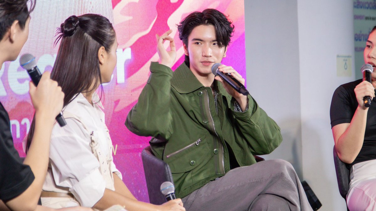 tulibs's tweet image. วันนี้ทางหอสมุด มธ. ต้องขอขอบคุณพี่กอล์ฟ @gorfern และน้องคีน @keenkeno_sp มาก ๆ ค่า ที่ให้เกียรติมาร่วมกิจกรรม #LibraryofLife ในวันนี้ค่ะ❤️🥰

#LibraryofLifexKeen #keenkeno 
#LibraryofLifexGorfern #gorfern 
#LearnLifeLibrary
