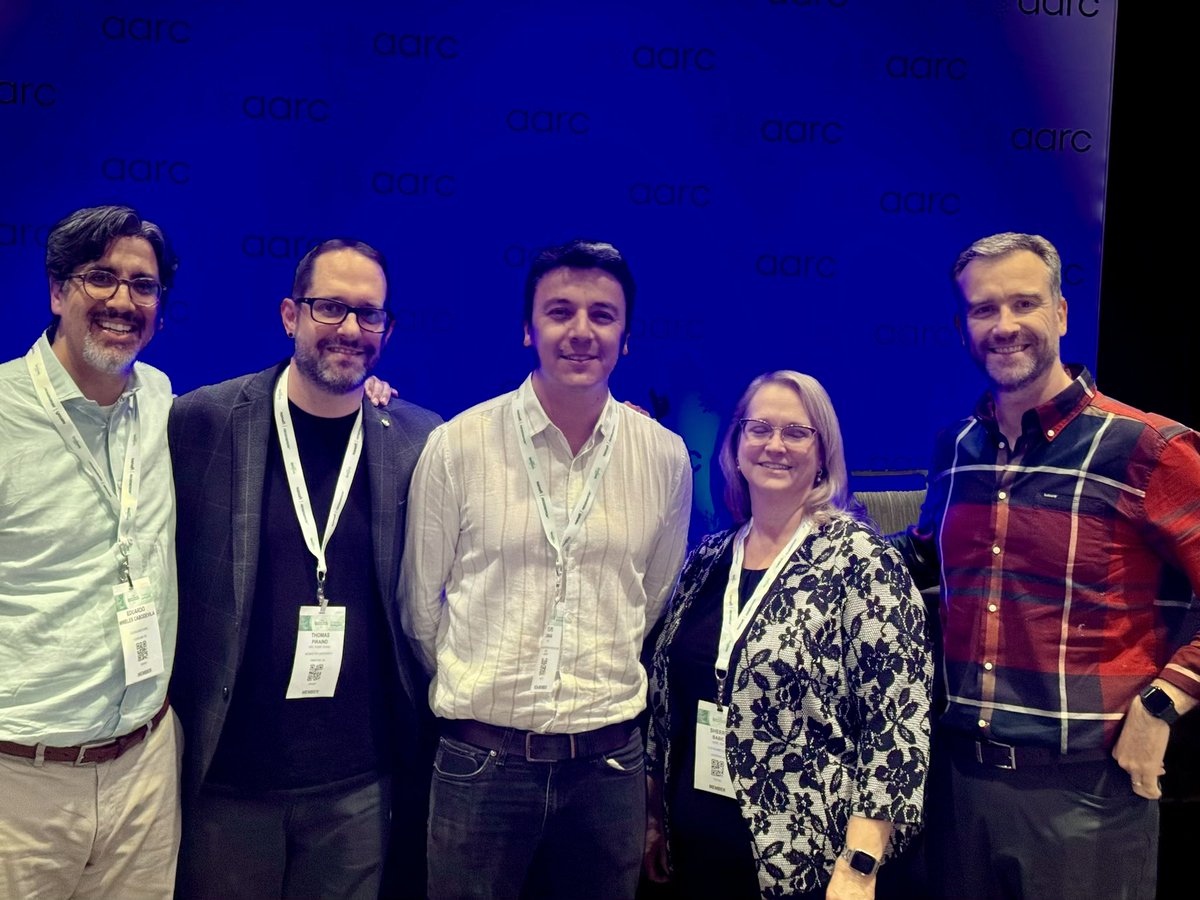 Eduardo Mireles-Cabodevila tweet media