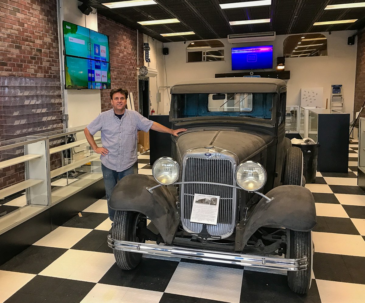 One of the first 5 retail marijuana stores in #Everett, <a href="/Buds_Garage1/">Buds Garage</a> is moving two blocks south to a classic building on Hewitt. seenineverett.com/blog/f/buds-ga…