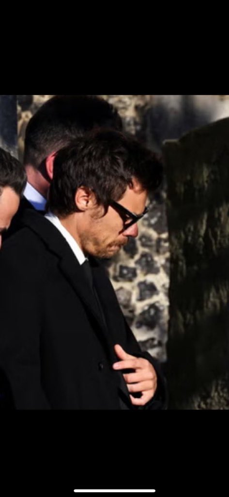 DanielaDLaCruzC's tweet image. *Una foto no te puede doler tanto*
La foto:
 #LiamPayne