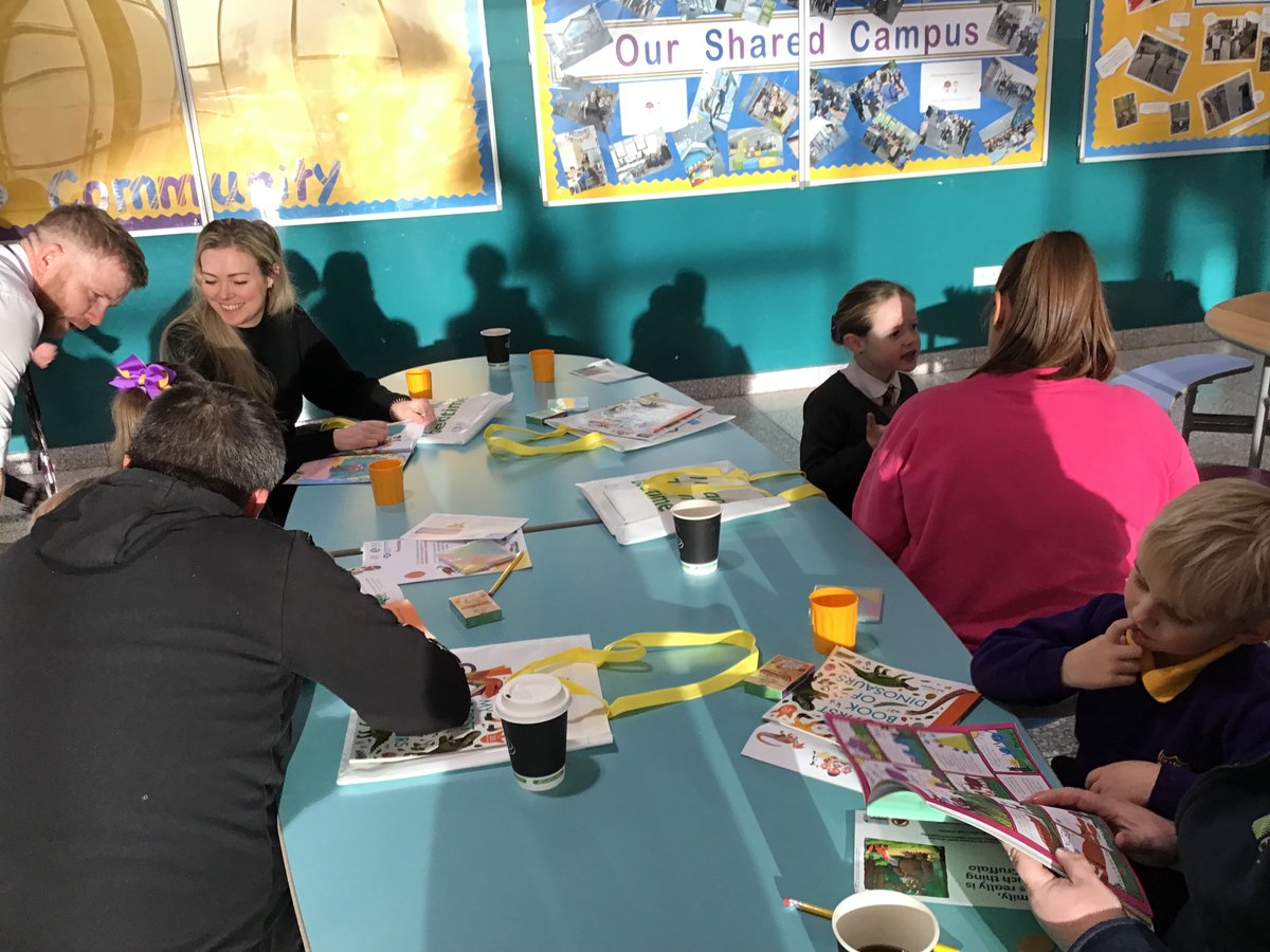 TollbraePS's tweet image. Our primary 2 and 3 ‘Games and Grub‘ events took place today, learning about the activities that the books and resources in #ReadWriteCount bags can be used for. Then our pupils and families took them home. @BookWeekScot @scottishbktrust