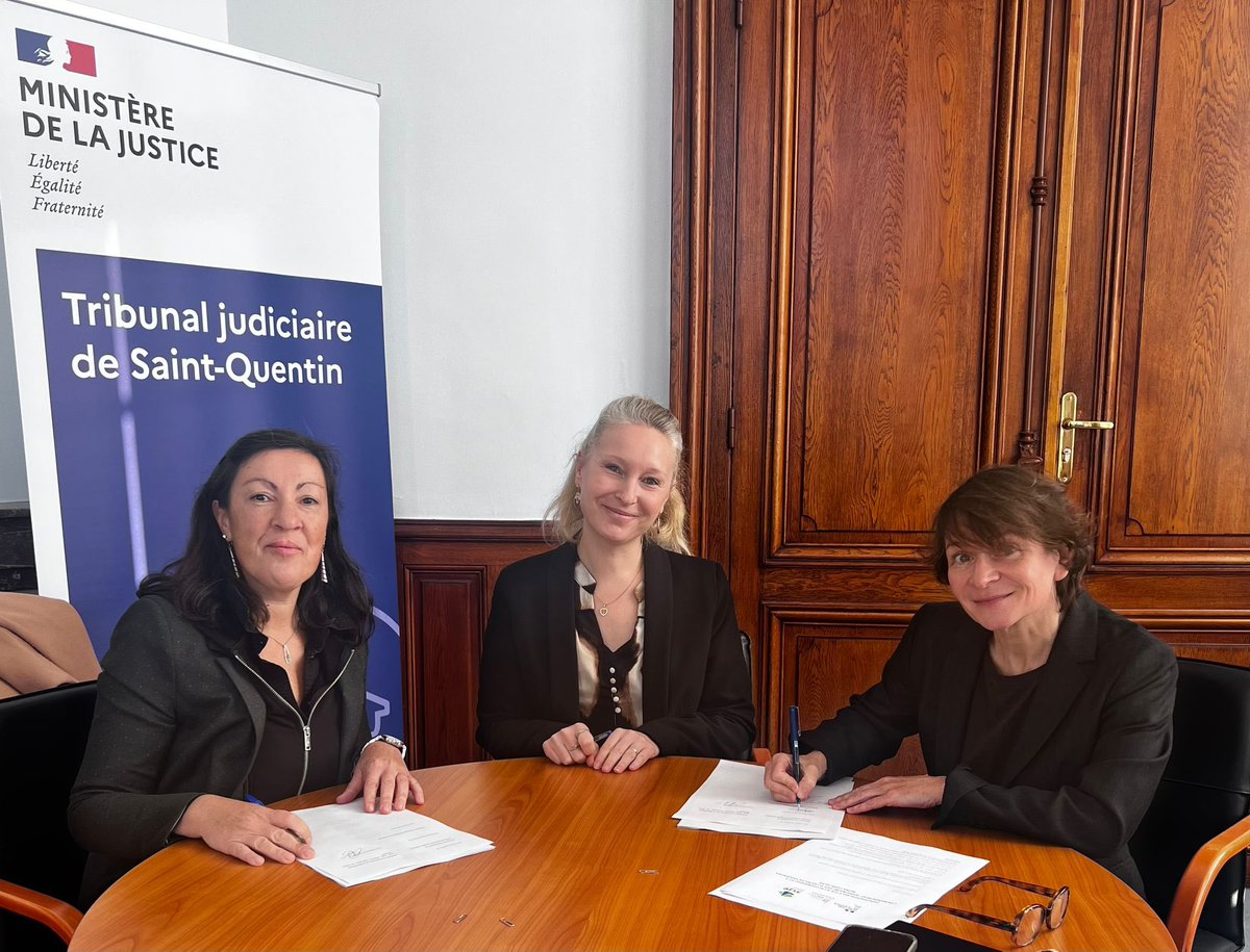 Un outil supplémentaire pour lutter contre les #ViolencesIntraFamiliales sur le ressort du tribunal de SAINT-QUENTIN. ⚖️ 

Inauguration du logement d’éviction des conjoints violents : éloignement et prise en charge des auteurs de violences conjugales, protection des victimes.