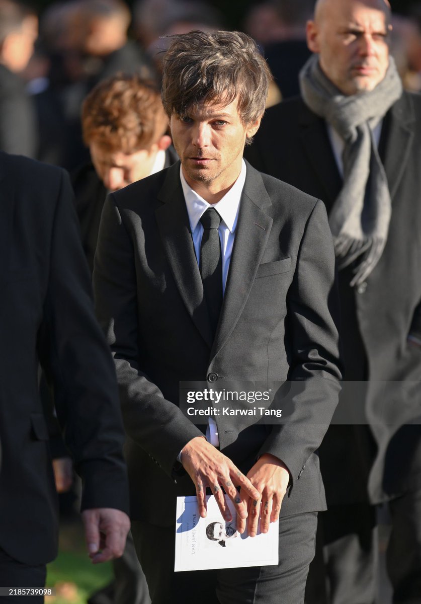 Louis Tomlinson departs the funeral for Liam Payne.