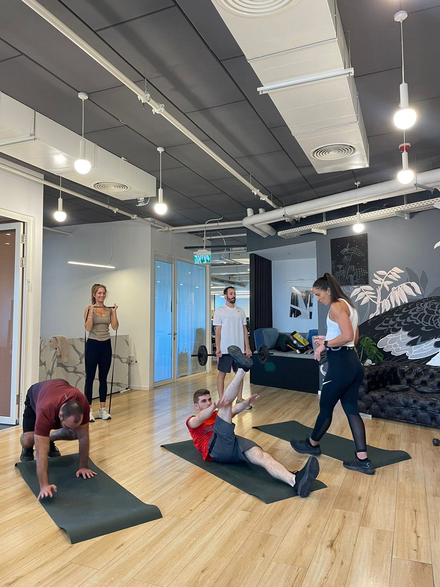 PerceptionPo1nt's tweet image. Last week, we focused on health &amp;amp; wellness with functional training by Gal Ashkelon, Pilates with Tal Bar, and a &quot;Getting Things Done&quot; session by CTO Tal Zamir. A day to recharge body &amp;amp; mind—because a healthy team is a strong team! 💪💪