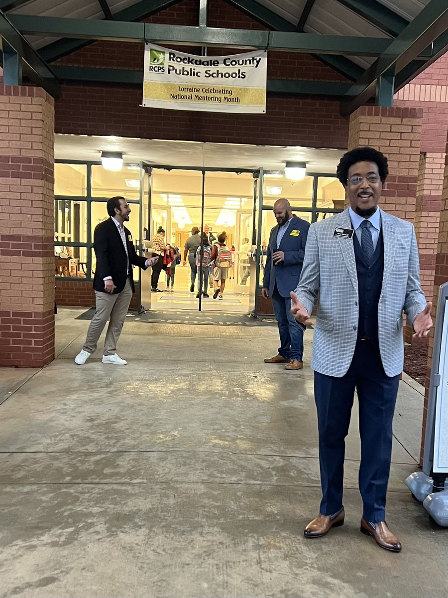 LorraineLions's tweet image. The Pride was excited to have our Men’s Community Greeters during Morning Arrival. Board member, Justin Kenney was here. Serge and Ben Vilmar are former Lorraine students!! 
Lions are Proud and Strong!
#leslions