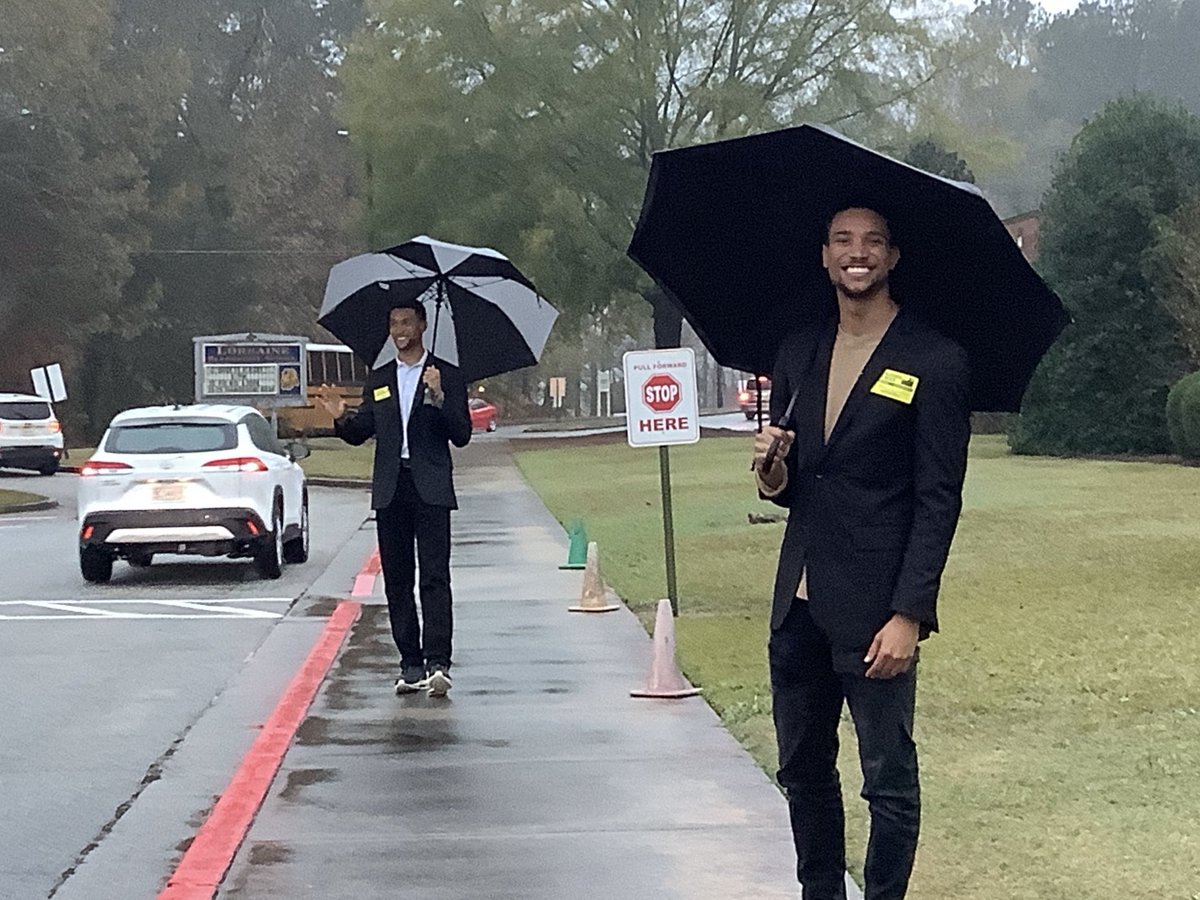 LorraineLions's tweet image. The Pride was excited to have our Men’s Community Greeters during Morning Arrival. Board member, Justin Kenney was here. Serge and Ben Vilmar are former Lorraine students!! 
Lions are Proud and Strong!
#leslions