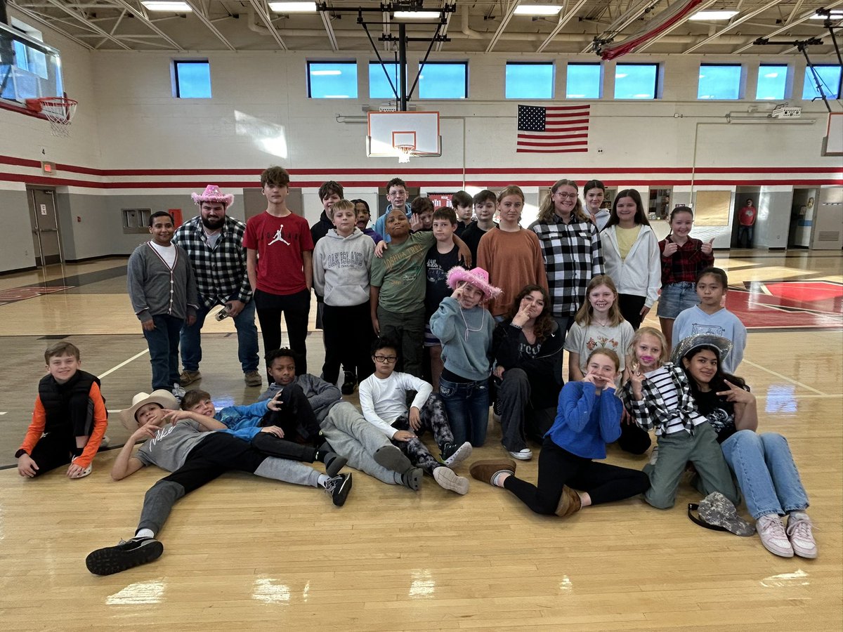 Stephanie Thomas tweet media