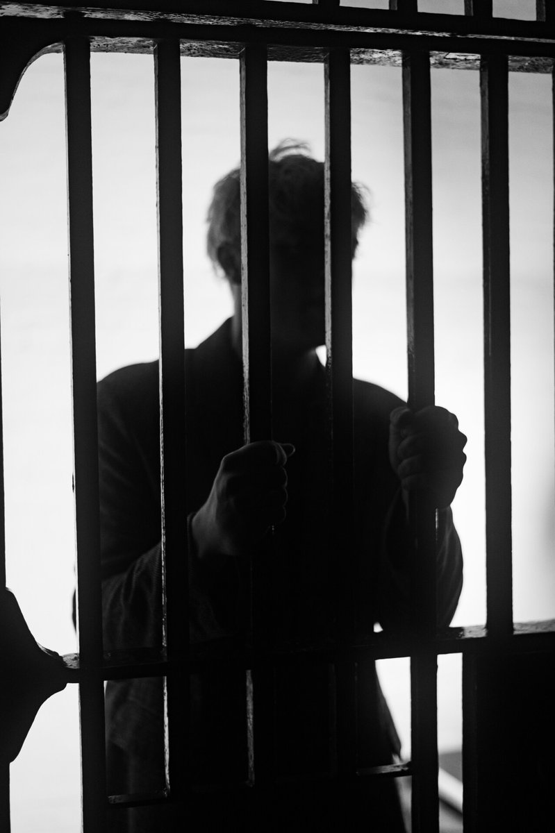 HorrifyingHist1's tweet image. D'arcy McGee, a Canadian politician, was assassinated in 1868 by Patrick Whelan. While Whelan was convicted &amp;amp; hanged for the crime, there are doubts about his guilt, with some believing he was framed. #Innocentuntilprovenguilty 🔍

Photo by Harry Shelton on Unsplash.
