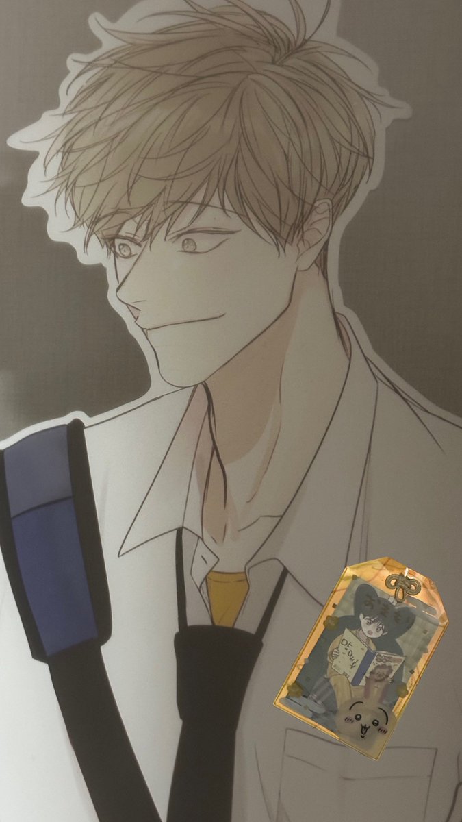 명재원 가슴팍에 품고다니는 부적으로 만들고싶엇는데... 어제가 마감일임을 방금 알앗어요🤦🏻‍♀️