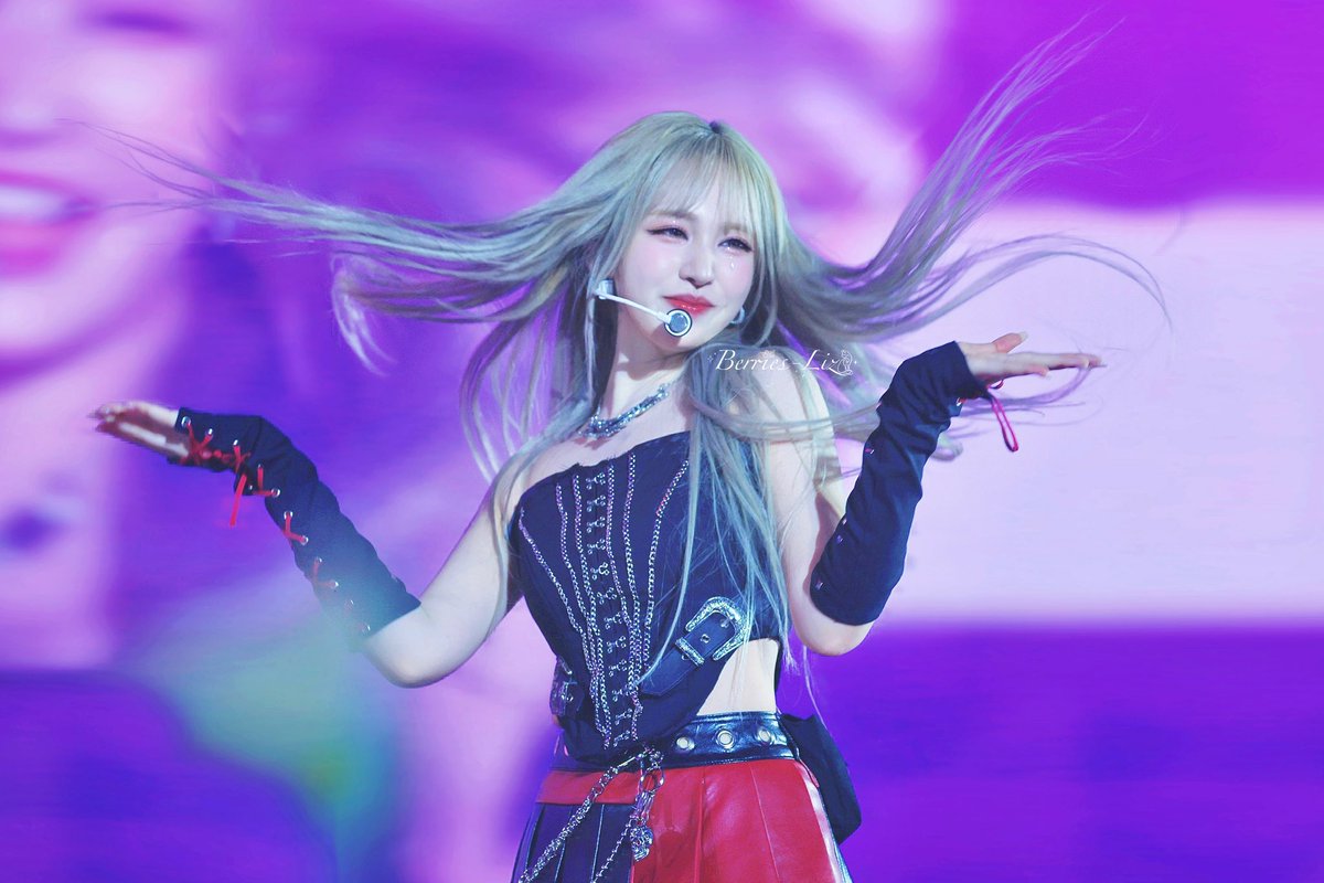 🎀ʜᴀᴘᴘʏ ʙɪʀᴛʜᴅᴀʏ ᴛᴏ ʟɪᴢ🎀  

😻 𝟐𝟎𝟐𝟒 생일 축하합니다

#세계_깜냥이_리즈의_날 #HappyLIZday
#지원이의_LIZ는_Always 🧸
#Liz_고양이_생일 #리즈_생일_응원1121
 #리즈 #아이브 #LIZ #IVE #アイヴ #リズ