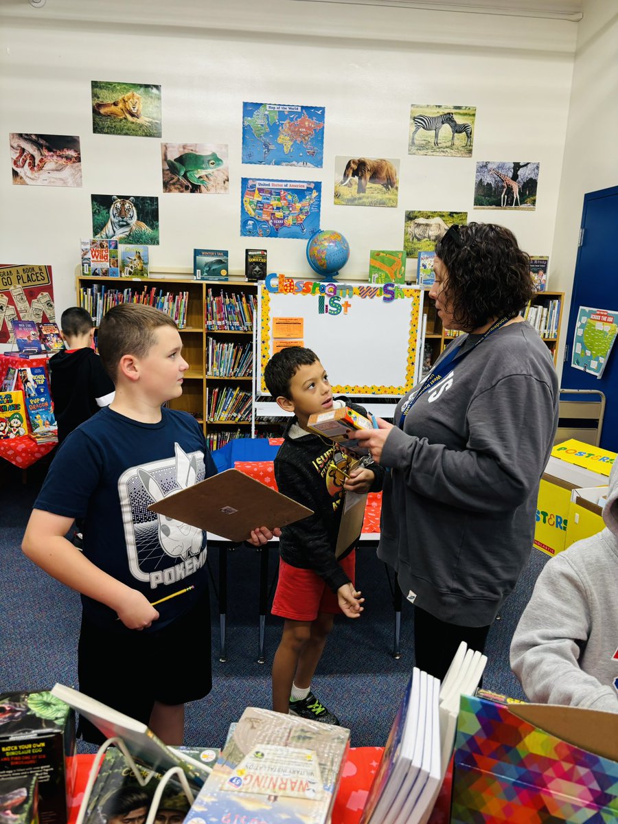 Is anything better than the Scholastic Book Fair? Seneca students got to make their “wish lists” today! 📚
<a href="/Spitzy19/">Alicia Spitz</a> <a href="/WestIrondequoit/">West Irondequoit CSD</a>