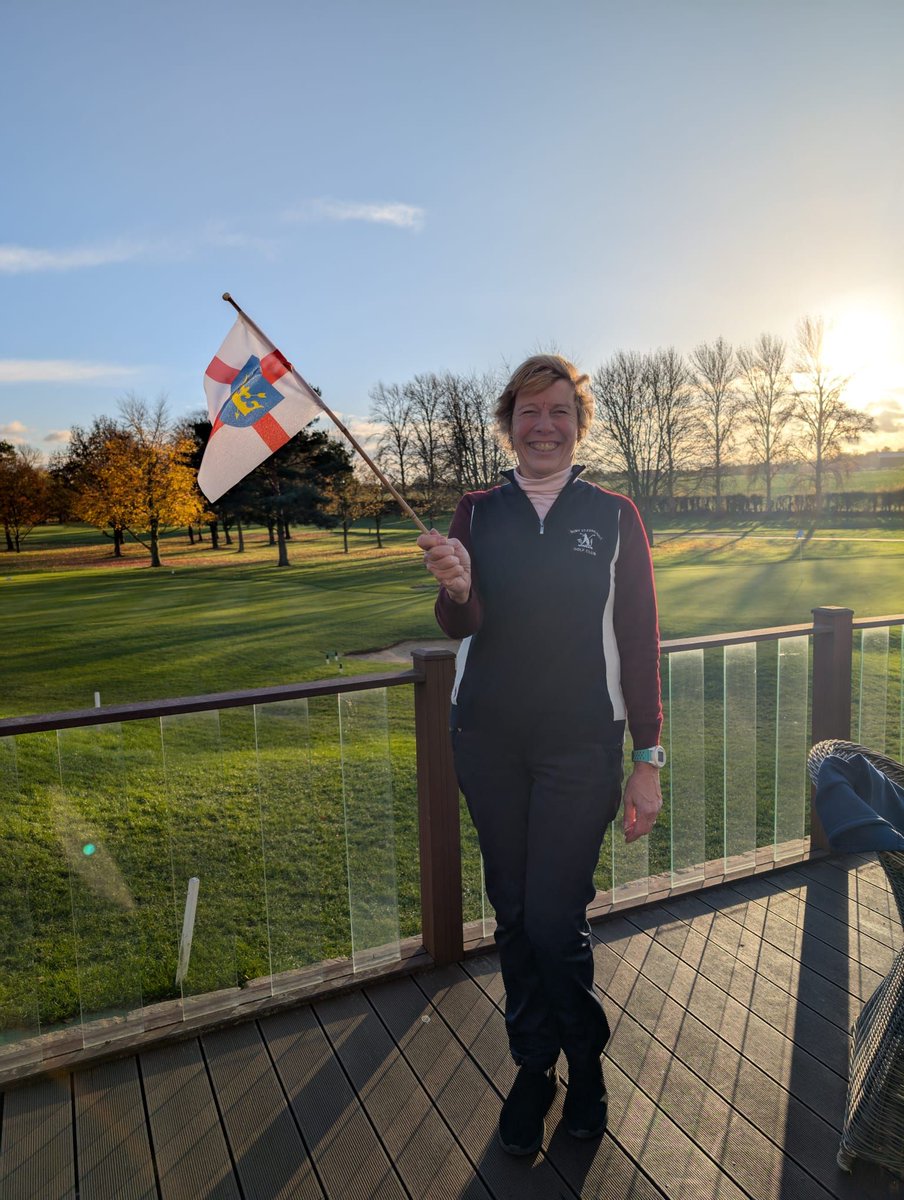 Happy St Edmund's Day from Bury St Edmunds Golf Club and Abbey Rotary Club! 🎉⛳️