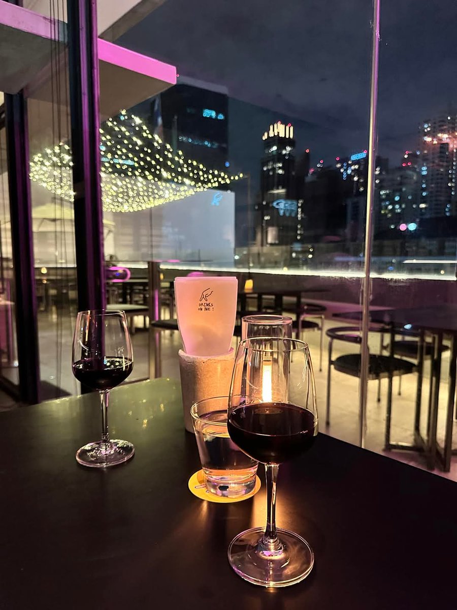 เอกมัยทัก.... #เอกมัย