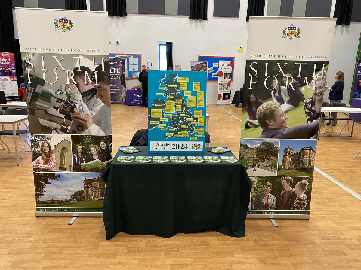 Another day, another post 16 careers event. This time we’re at a snowy @Brad_Updates. There are currently 52 ex Bradfield students in our fantastic sixth form!🌻