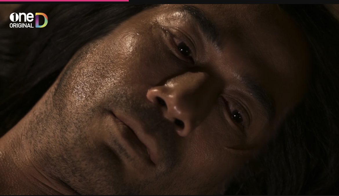 HappyMK2616's tweet image. พระไชยราชา 
บุคคลที่น่าสงสารที่สุดในเรื่อง 
ทรมานจากความผิดครั้งอดีตที่ตามหลอกหลอน
ปกครองบ้านเมืองแบบมีทศพิธราชธรรม 
ออกรบป้องป้องอโยธยารอบทิศ 
ร่างกายกรำศึกจนดูไม่ได้ 
รักเมีย รักลูก ชิบหาย 
แต่ต้องเจ็บช้ำน้ำใจจากคนรอบตัวไม่จบไม่สิ้นเลย 😭

#แม่หยัวep8