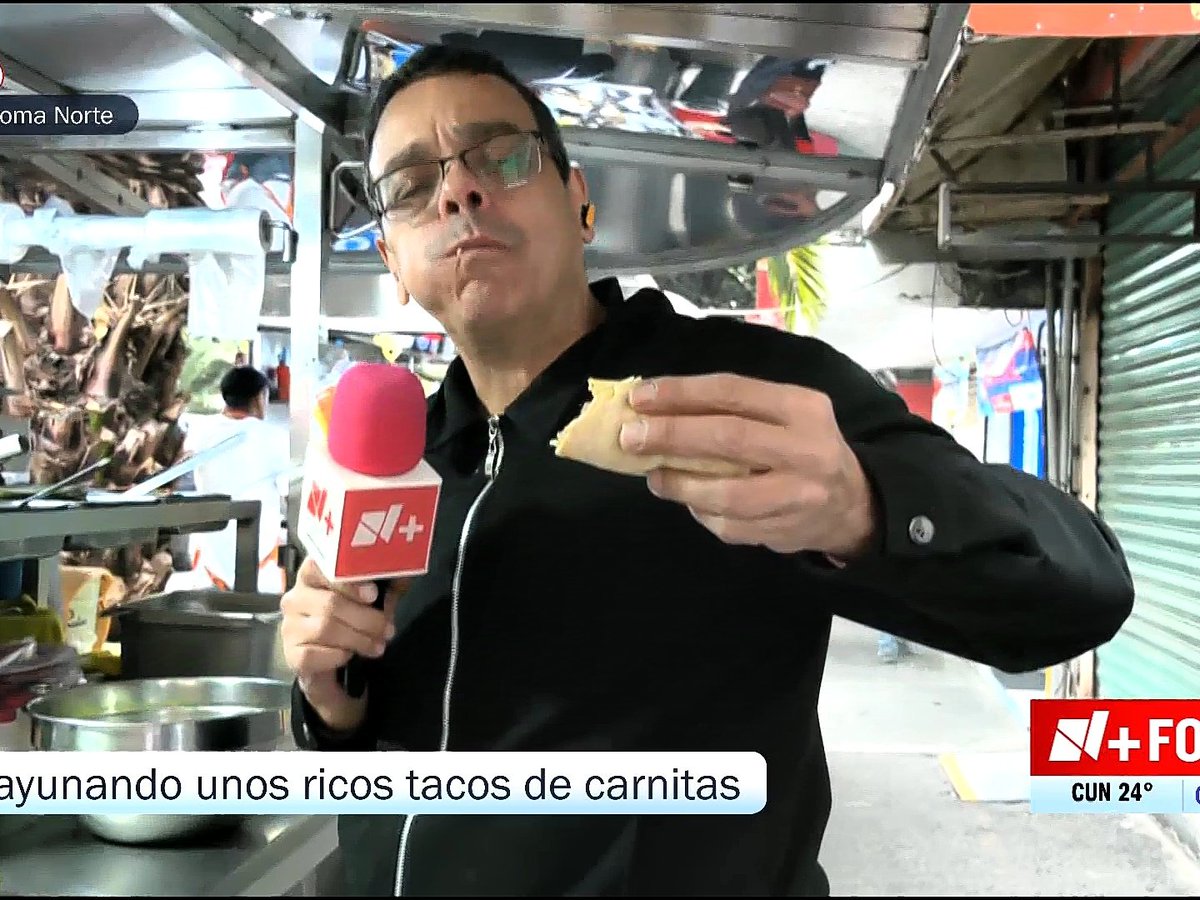 #ExpresoDeLaMañana  <a href="/estarc62/">Esteban Arce</a>  <a href="/danielabaezatv/">Daniela Baeza Tv</a> <a href="/AnaOrdonana/">Ana Lucía Ordoñana</a> <a href="/Alonso_Cabral/">Alonso Cabral</a> <a href="/GeorginaHolguin/">Georgina Holguin 💙</a> <a href="/ulisesdelatorre/">Ulises de la Torre</a>  #FOROtv  | #1NMás 
Que onda con ustedes, primero ponen a dieta al <a href="/repor33/">David Ramos.</a> y luego lo mandan a comer como si estuviera a destajo, come en todos los puestos donde se para.