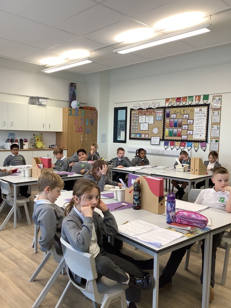 LapwingsHFS's tweet photo. We were innovating our non-fiction recounts in English today. We loved hearing what our classmates had written! https://t.co/V3mjQ6jFAP