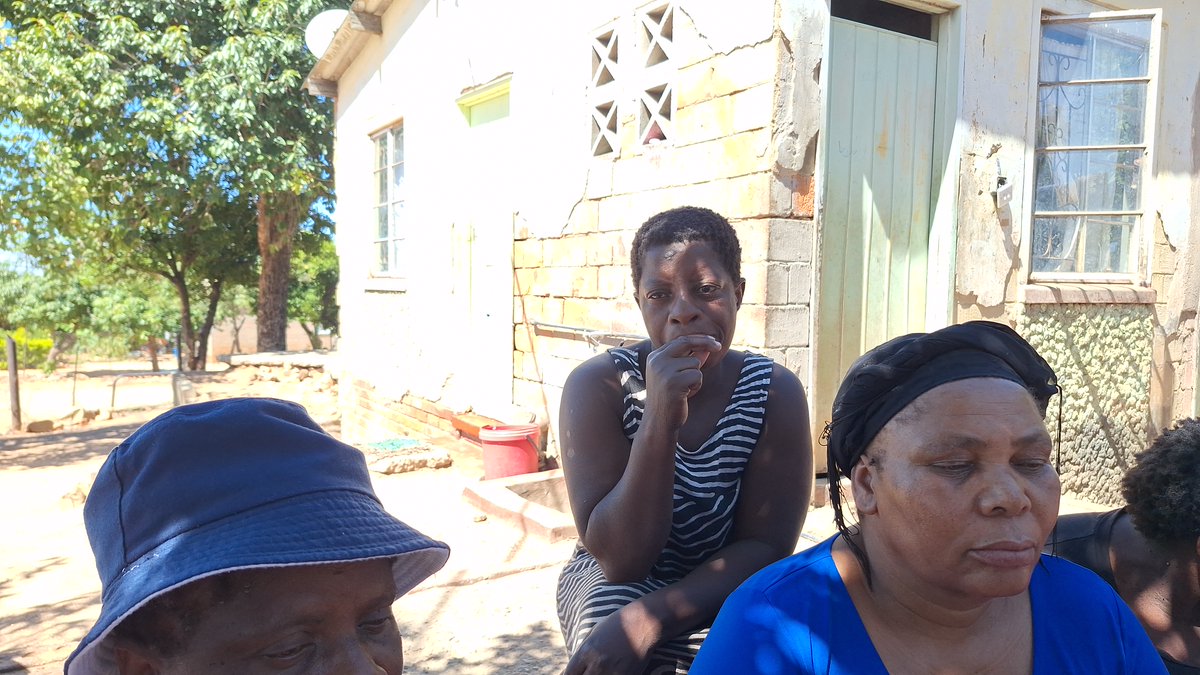 Zimbabwe Educational Trust (ZET) (@zet_uk) on Twitter photo What's a mother to do when she has limited capacity, in more ways than one? Who will support to ensure her children even have access to #education #DisabilityParenting #BirthRegistration
<a href="/TrinityProject4/">Trinity Project</a> is there to help. What's a mother to do when she has limited capacity, in more ways than one? Who will support to ensure her children even have access to #education #DisabilityParenting #BirthRegistration
<a href="/TrinityProject4/">Trinity Project</a> is there to help.
