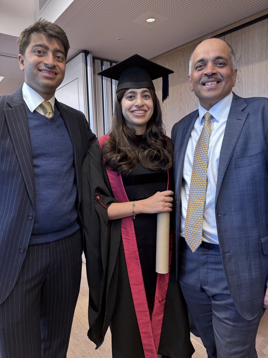 Congratulations to all of our amazing diplomates who are being awarded their #MRCS and #FRCS today. 

Well done 🙌