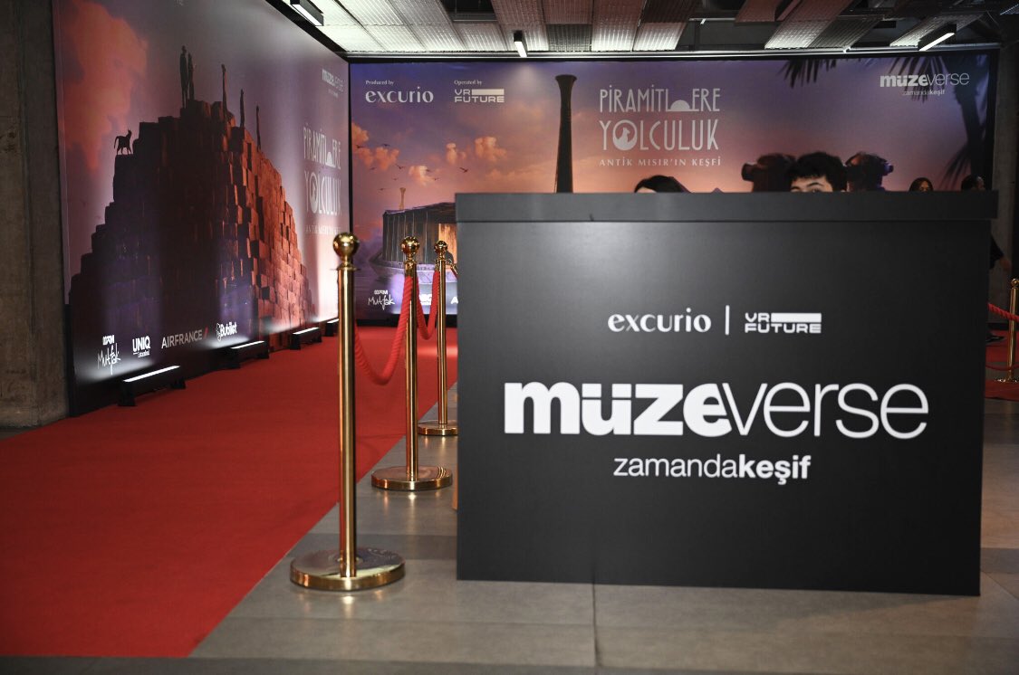 VR FUTURE tweet media