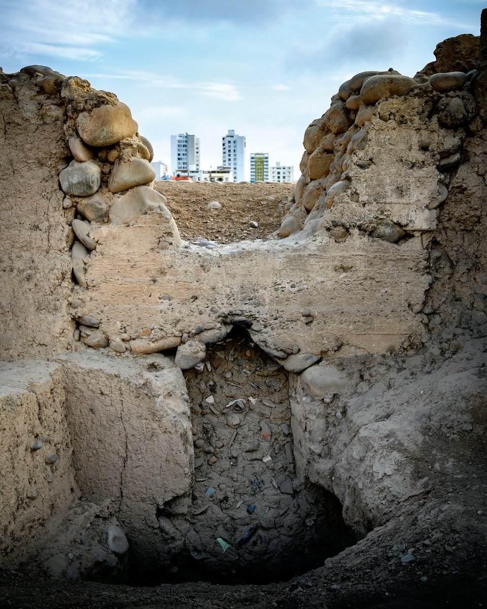 Huaca. Umbral entre los tiempos, se exhibe en el Centro Cultural de la Universidad del Pacífico gracias al apoyo del Centro Cultural Inca Garcilaso del Ministerio de Relaciones Exteriores.

Horario: De lunes a sábado de 9:00 a. m. a 9:00 p. m.