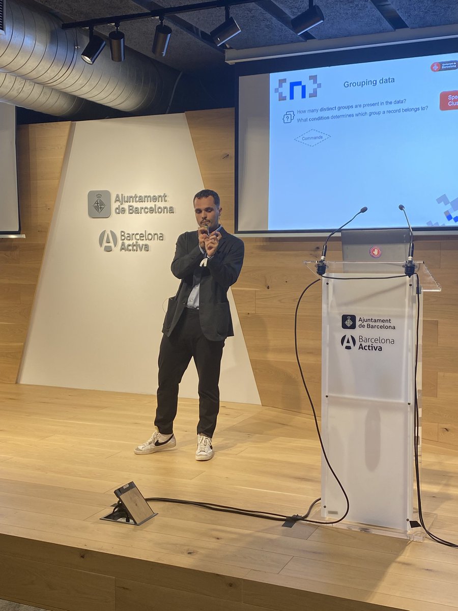 🥷🏼 No cON Name. Hacking & IT Security conference (@noconname) on Twitter photo 📸 <a href="/rosadodav/">David Rosado</a> from <a href="/ciberseguracat/">Agència de Ciberseguretat de Catalunya</a> is explaining a research done using honeypots and enhacing Intelligence using Machine Learning #cybersecurity #track #ncn2k24 📸 <a href="/rosadodav/">David Rosado</a> from <a href="/ciberseguracat/">Agència de Ciberseguretat de Catalunya</a> is explaining a research done using honeypots and enhacing Intelligence using Machine Learning #cybersecurity #track #ncn2k24