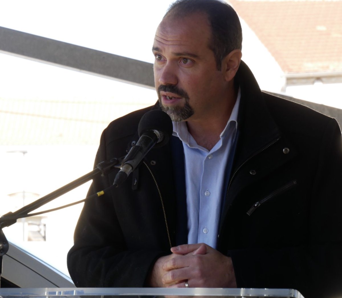 ECOMNEWS (@ecom_news) on Twitter photo 🌞#Herault : La Ville de #Lunel inaugure une ombrière photovoltaïque ! Le parking de la mairie se dote de 150 m² de panneaux solaires pour produire 46 000 kWh/an, réduisant ainsi de 20% la #consommation énergétique de la ville en partenariat avec <a href="/dalkia/">Dalkia</a> <a href="/VilleLunel/">Ville de Lunel</a> <a href="/SoujolP/">Pierre Soujol</a> 🌞#Herault : La Ville de #Lunel inaugure une ombrière photovoltaïque ! Le parking de la mairie se dote de 150 m² de panneaux solaires pour produire 46 000 kWh/an, réduisant ainsi de 20% la #consommation énergétique de la ville en partenariat avec <a href="/dalkia/">Dalkia</a> <a href="/VilleLunel/">Ville de Lunel</a> <a href="/SoujolP/">Pierre Soujol</a>