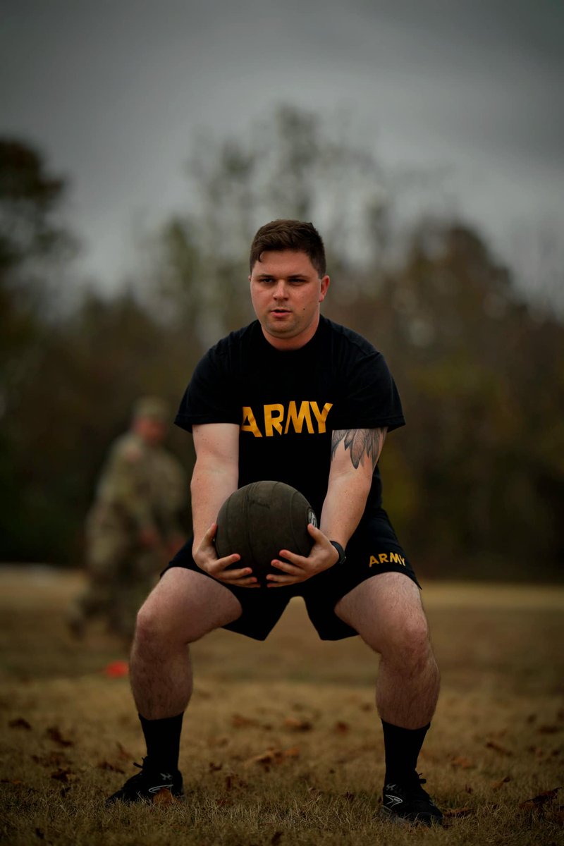 Missouri_NG's tweet image. The 1241st Transportation Co. crushed the Army Combat Fitness Test during their drill weekend.

From deadlifts to the 2-mile run, these Soldiers showed strength, endurance, and readiness. Great job, team! #MoGuard #AlwaysReadyAlwaysThere