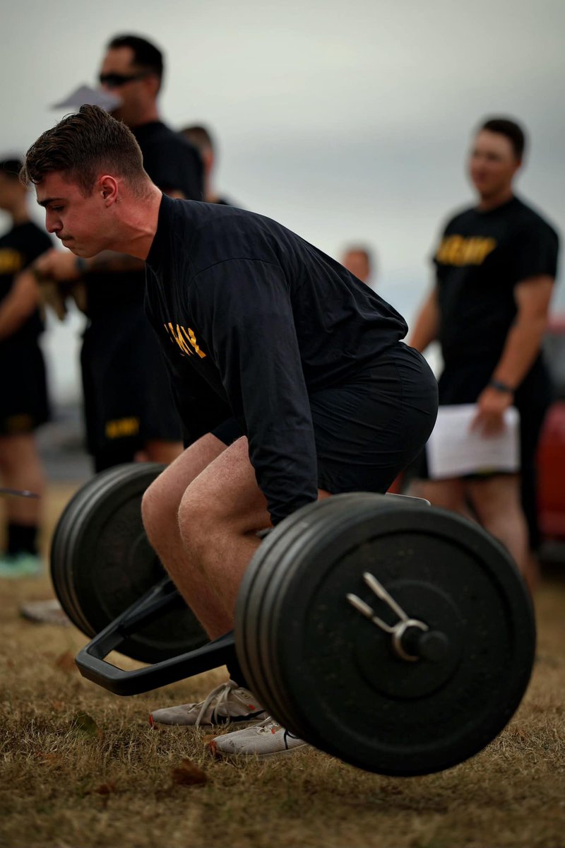 Missouri_NG's tweet image. The 1241st Transportation Co. crushed the Army Combat Fitness Test during their drill weekend.

From deadlifts to the 2-mile run, these Soldiers showed strength, endurance, and readiness. Great job, team! #MoGuard #AlwaysReadyAlwaysThere