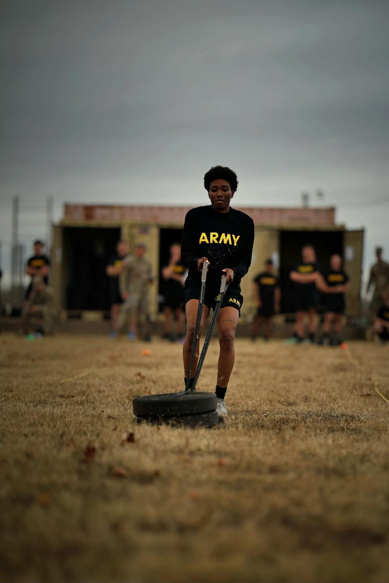 Missouri_NG's tweet image. The 1241st Transportation Co. crushed the Army Combat Fitness Test during their drill weekend.

From deadlifts to the 2-mile run, these Soldiers showed strength, endurance, and readiness. Great job, team! #MoGuard #AlwaysReadyAlwaysThere
